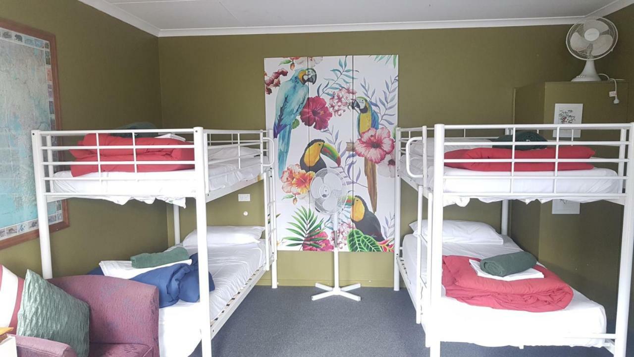 Big4 Strahan Holiday Retreat Екстериор снимка